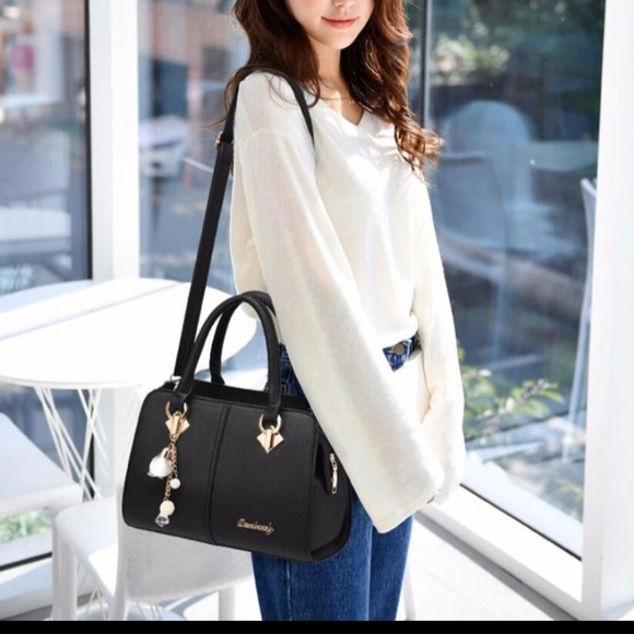 NEW brand women hardware ornaments solid totes han - Picture 6 of 6